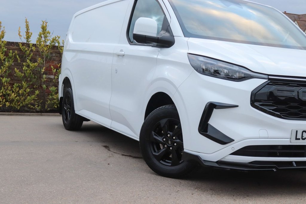 Used Ford Transit Custom 2024 for sale - 78102641: Photo 18