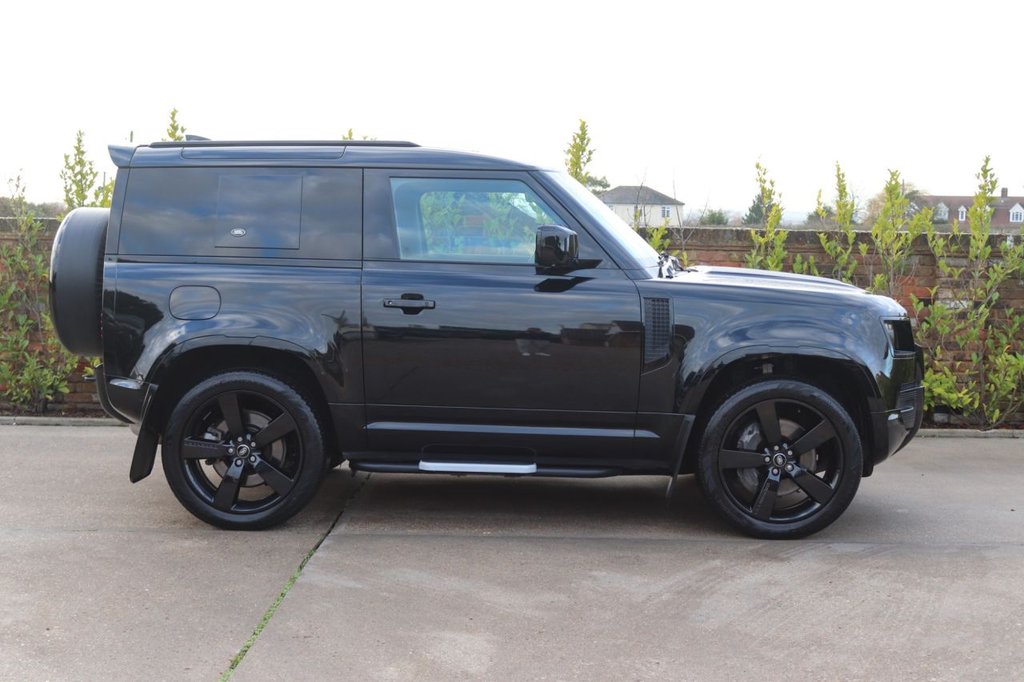 Used Land Rover Defender 2022 for sale - 77014320: Photo 16