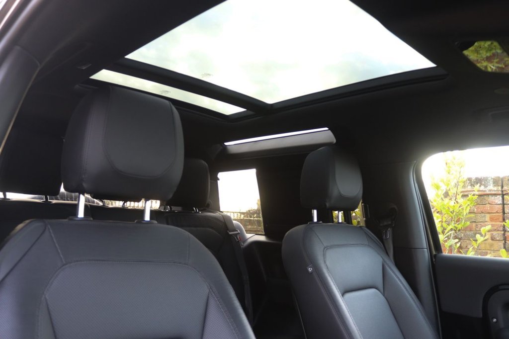 Used Land Rover Defender 2022 for sale - 77014320: Photo 31