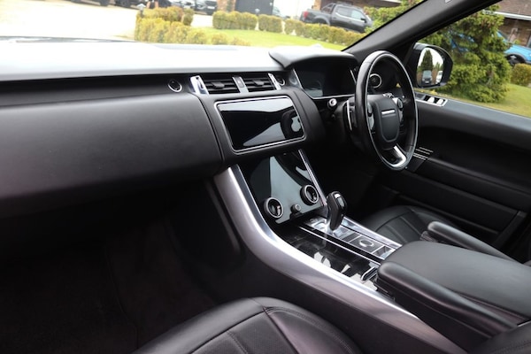 Used Land Rover Range Rover Sport 2020 for sale - 74663170: Photo 28