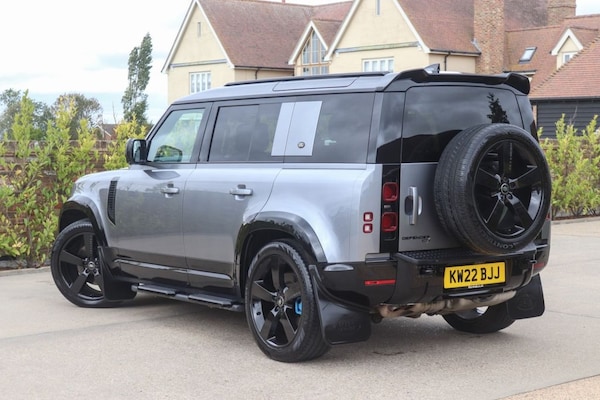 Used Land Rover Defender 2022 for sale - 76018784: Photo 2