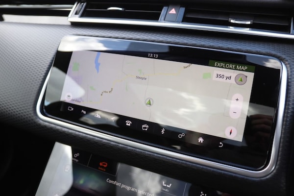 Used Land Rover Range Rover Velar 2018 for sale - 76048147: Photo 25