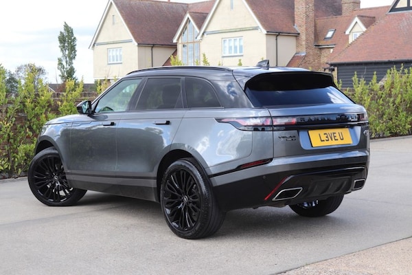 Used Land Rover Range Rover Velar 2018 for sale - 76048147: Photo 2