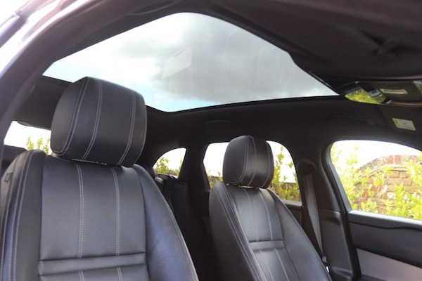 Used Land Rover Range Rover Velar 2018 for sale - 76048147: Photo 30