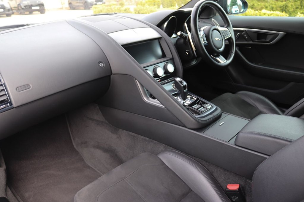 Used Jaguar F-Type 2018 for sale - 78181086: Photo 26