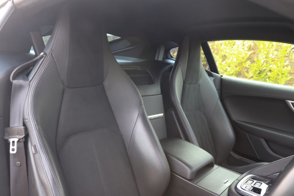 Used Jaguar F-Type 2018 for sale - 78181086: Photo 31