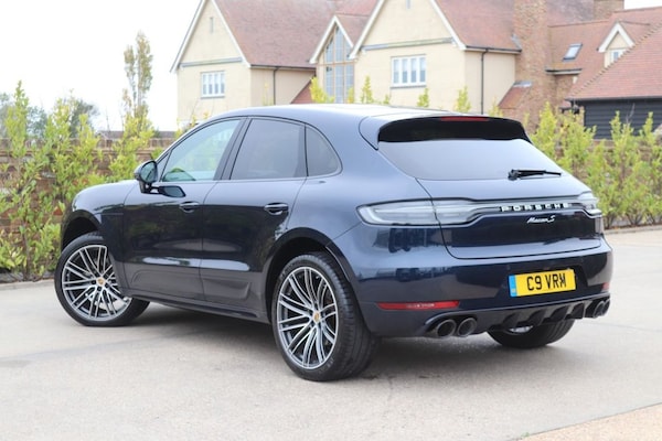 Used Porsche Macan 2019 for sale - 76235937: Photo 2