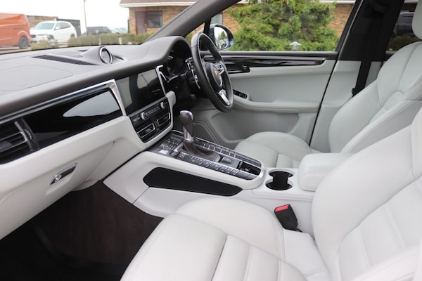 Used Porsche Macan 2019 for sale - 76235937: Photo 35