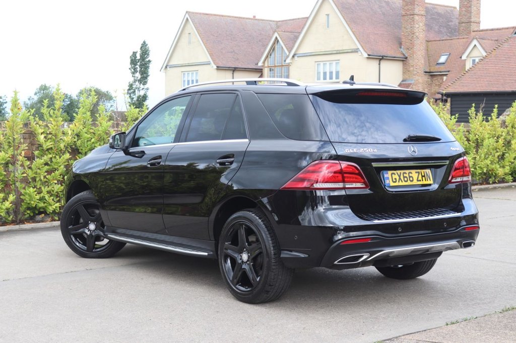 Used Mercedes-Benz GLE 2016 for sale - 76690776: Photo 2