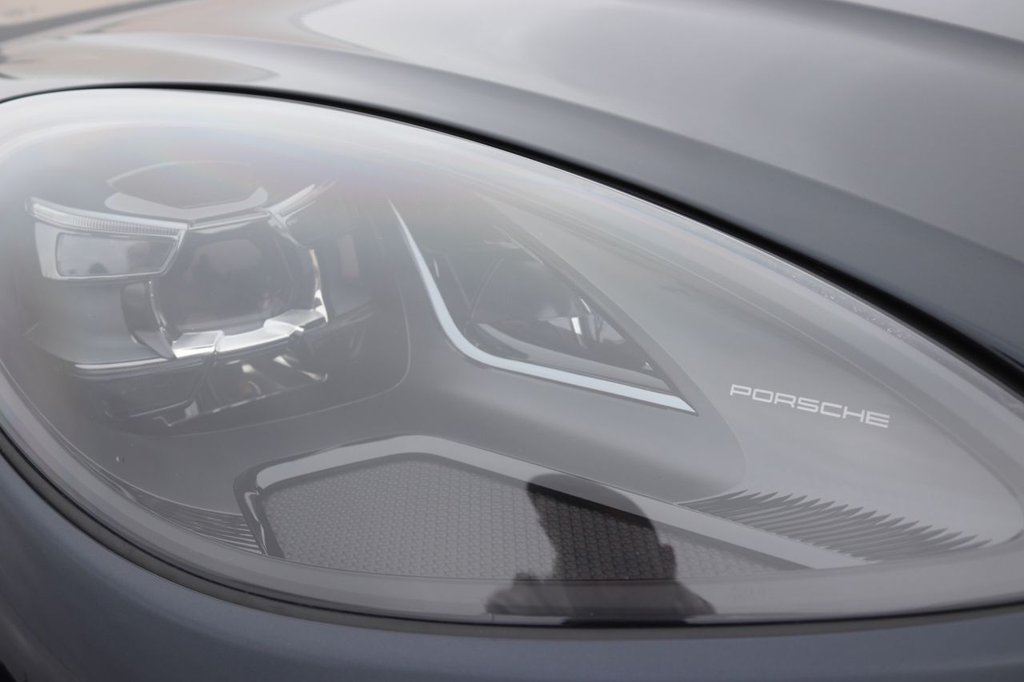 Used Porsche Macan 2019 for sale - 76496212: Photo 24