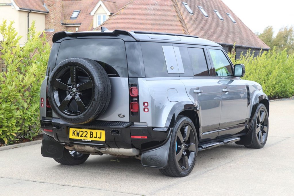 Used Land Rover Defender 2022 for sale - 76690788: Photo 13