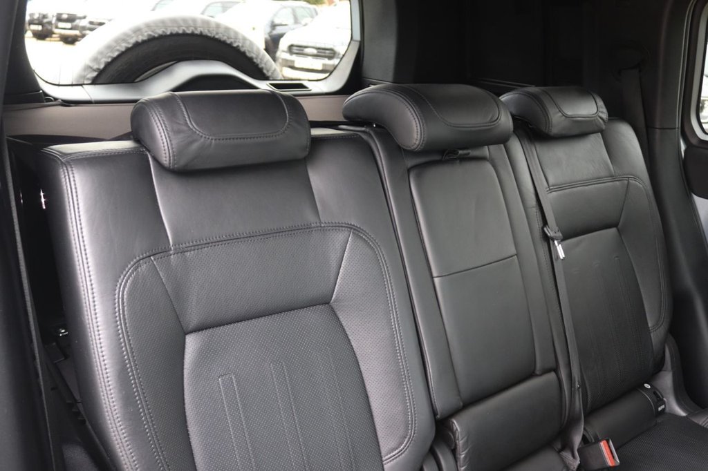 Used Land Rover Defender 2021 for sale - 76698325: Photo 27