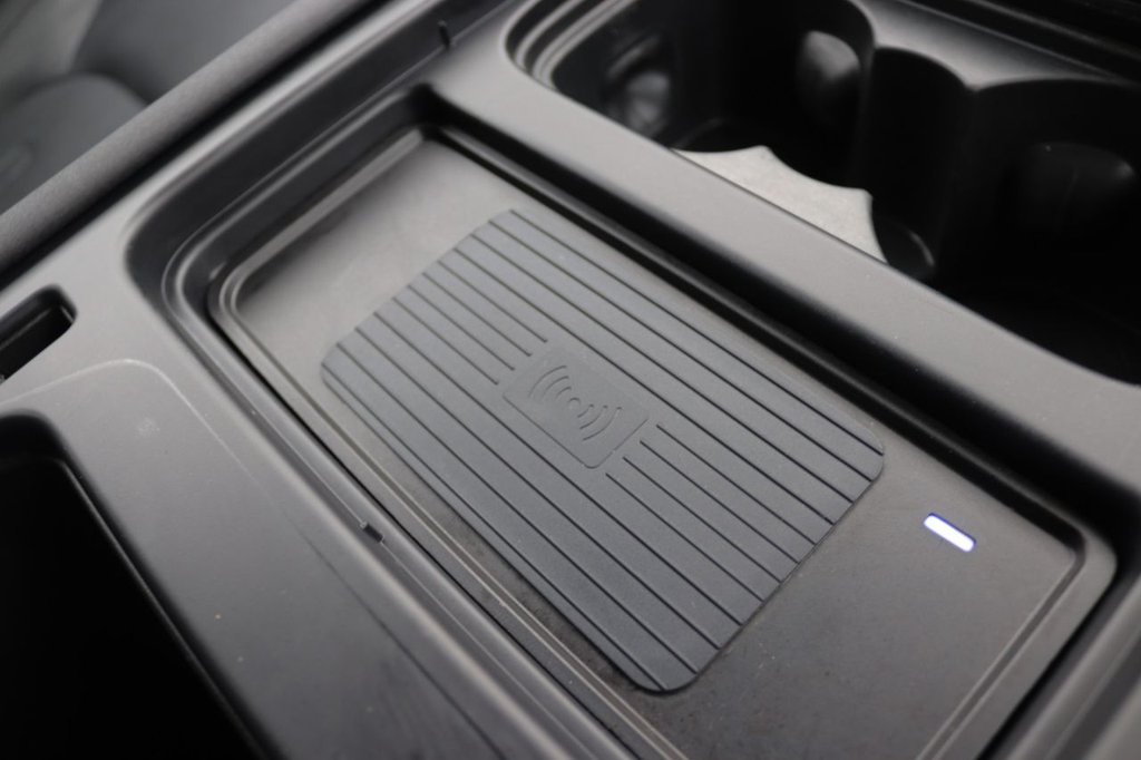 Used Land Rover Defender 2021 for sale - 76698325: Photo 37