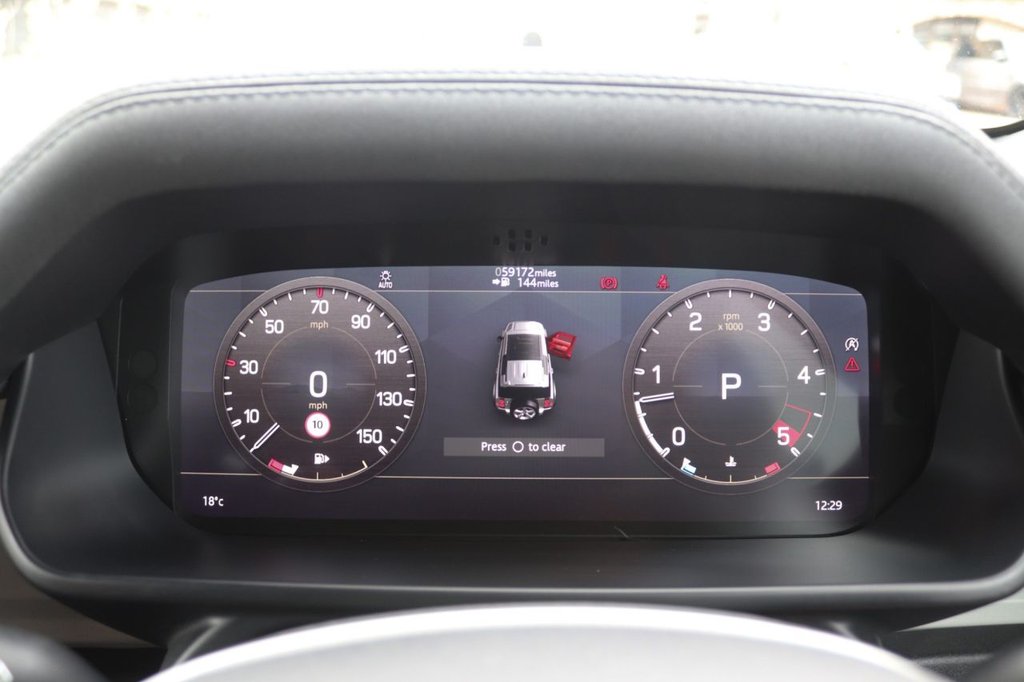 Used Land Rover Defender 2021 for sale - 76698325: Photo 40