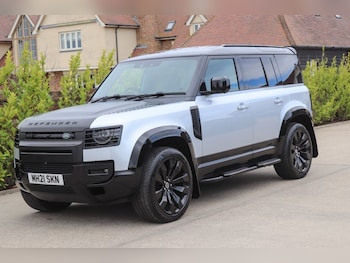 Used Land Rover Defender 2021 for sale - 76698325: Photo