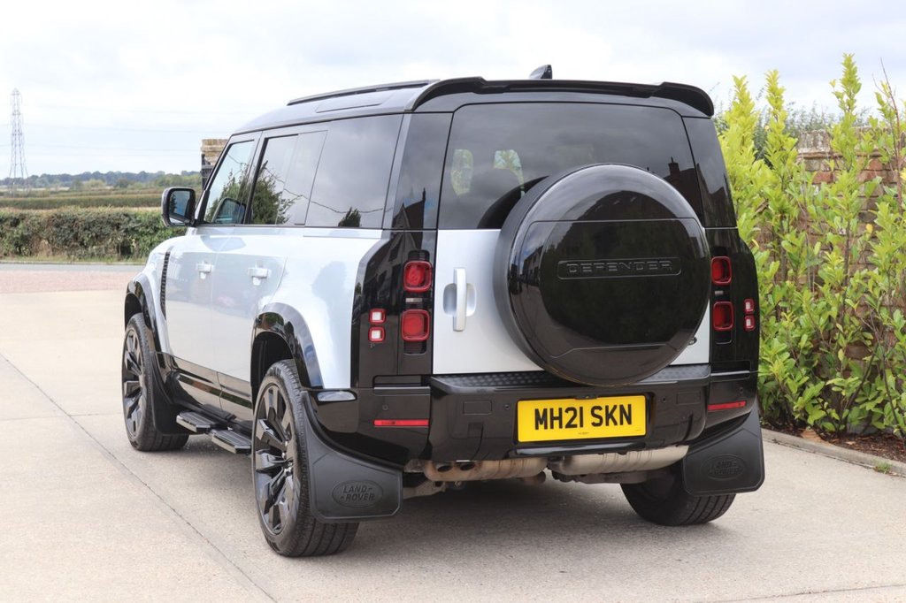 Used Land Rover Defender 2021 for sale - 76698325: Photo 7