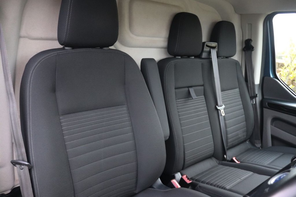 Used Ford Transit Custom 2021 for sale - 77990620: Photo 32