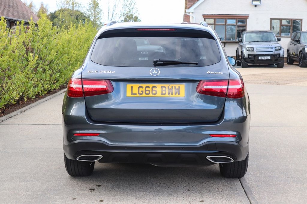 Used Mercedes-Benz GLC 2016 for sale - 76048117: Photo 16