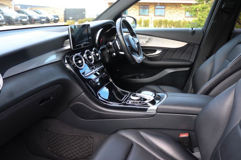 Used Mercedes-Benz GLC 2016 for sale - 76048117: Photo 29