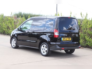 Used Ford Transit Courier 2019 for sale - 79603717: Photo