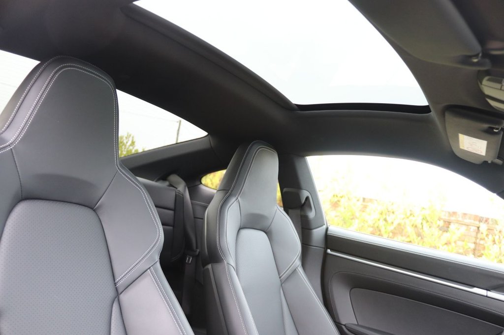 Used Porsche 911 2021 for sale - 76690772: Photo 35