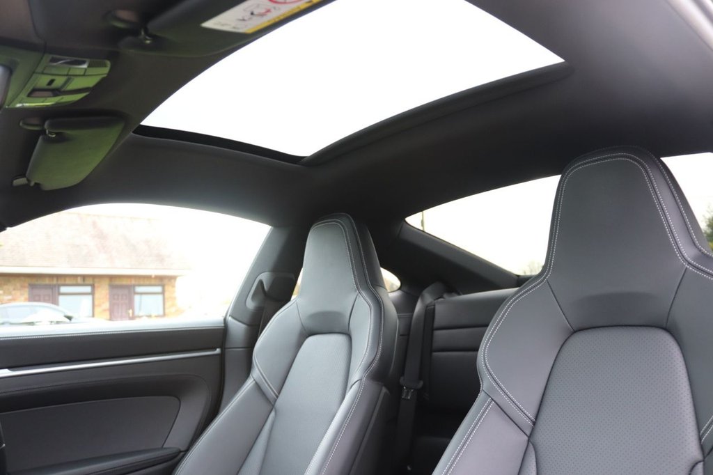 Used Porsche 911 2021 for sale - 76690772: Photo 40