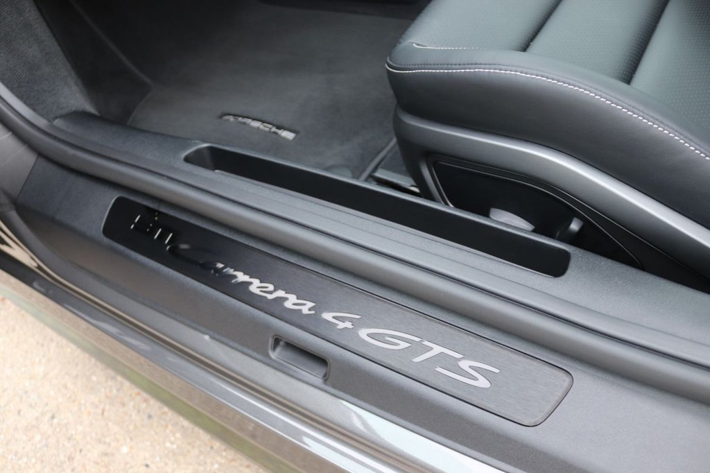 Used Porsche 911 2021 for sale - 76690772: Photo 41