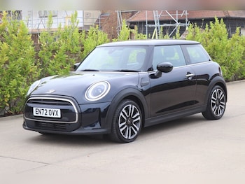 Used MINI Hatch 2023 for sale - 78742971: Photo