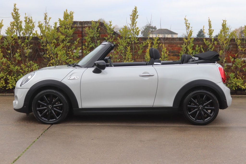 Used MINI Convertible 2020 for sale - 77241587: Photo 13