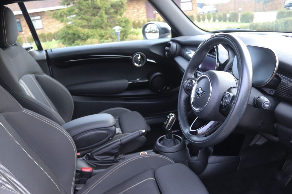 Used MINI Convertible 2020 for sale - 77241587: Photo 34