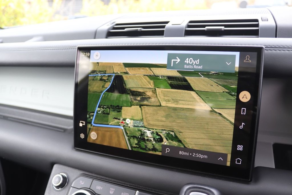 Used Land Rover Defender 2023 for sale - 76690805: Photo 22