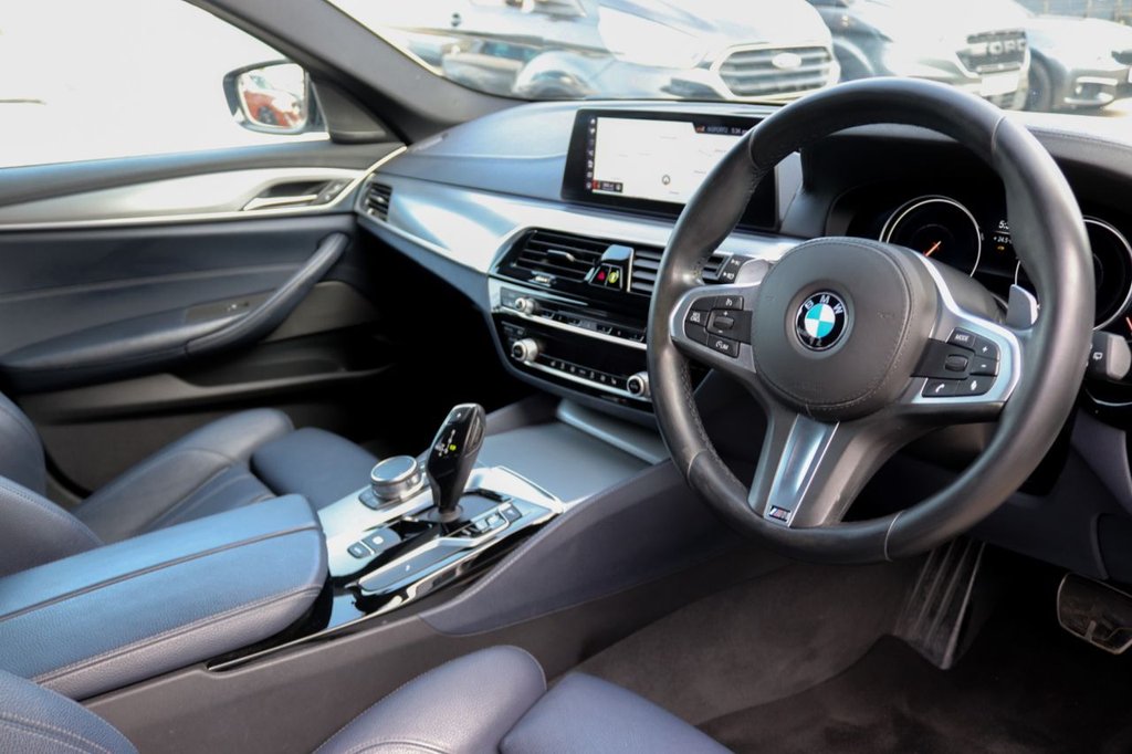 Used BMW 5 Series 2017 for sale - 77236577: Photo 24