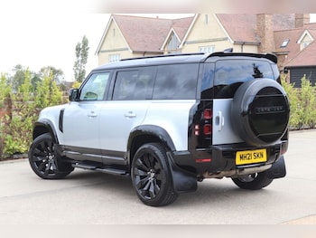 Used Land Rover Defender 2021 for sale - 75911597: Photo