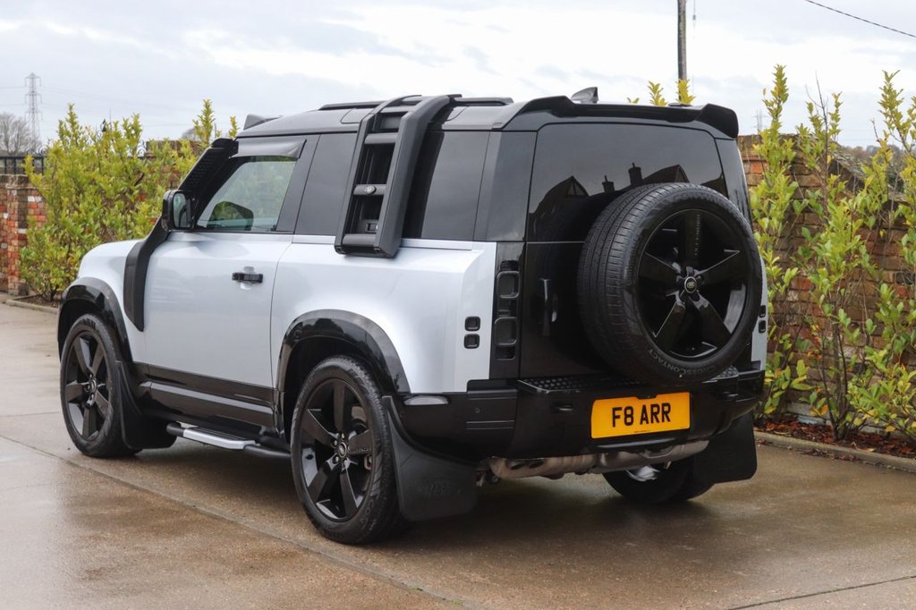 Used Land Rover Defender 2023 for sale - 76751260: Photo 12