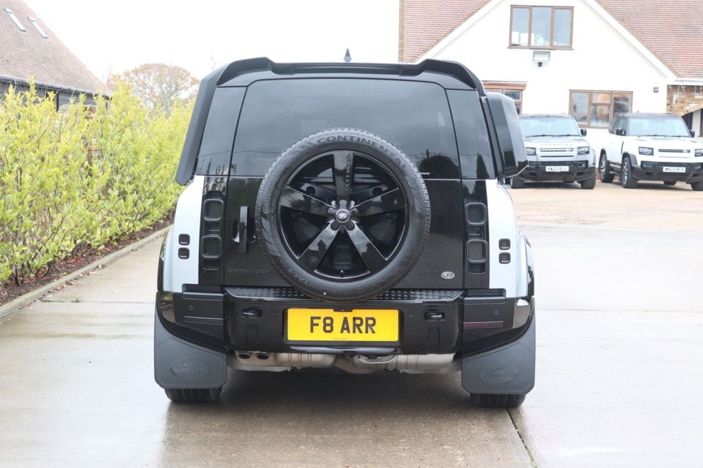 Used Land Rover Defender 2023 for sale - 76751260: Photo 16
