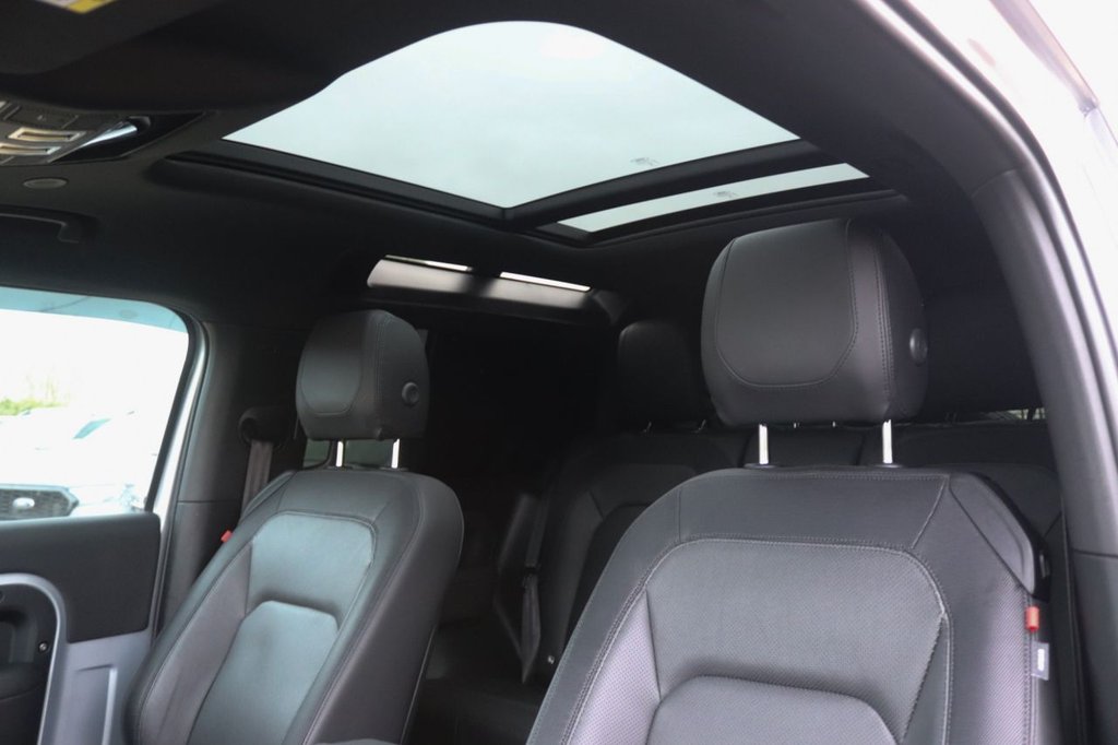 Used Land Rover Defender 2023 for sale - 76751260: Photo 33