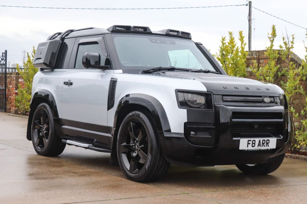 Used Land Rover Defender 2023 for sale - 76751260: Photo 4