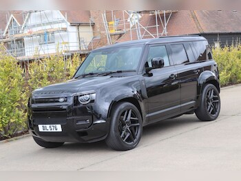 Used Land Rover Defender 2024 for sale - 79230572: Photo