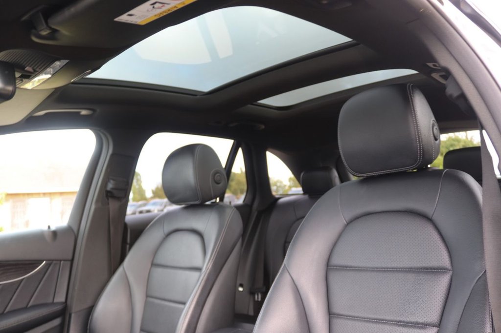 Used Mercedes-Benz GLC 2017 for sale - 76690791: Photo 31