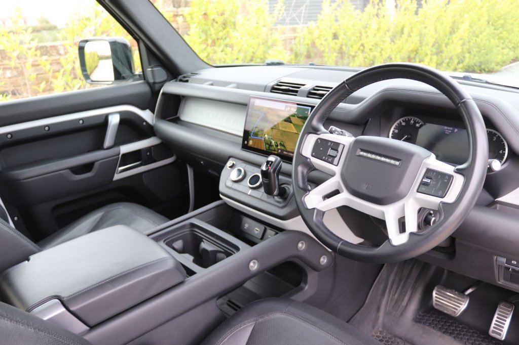 Used Land Rover Defender 2023 for sale - 76396081: Photo 24