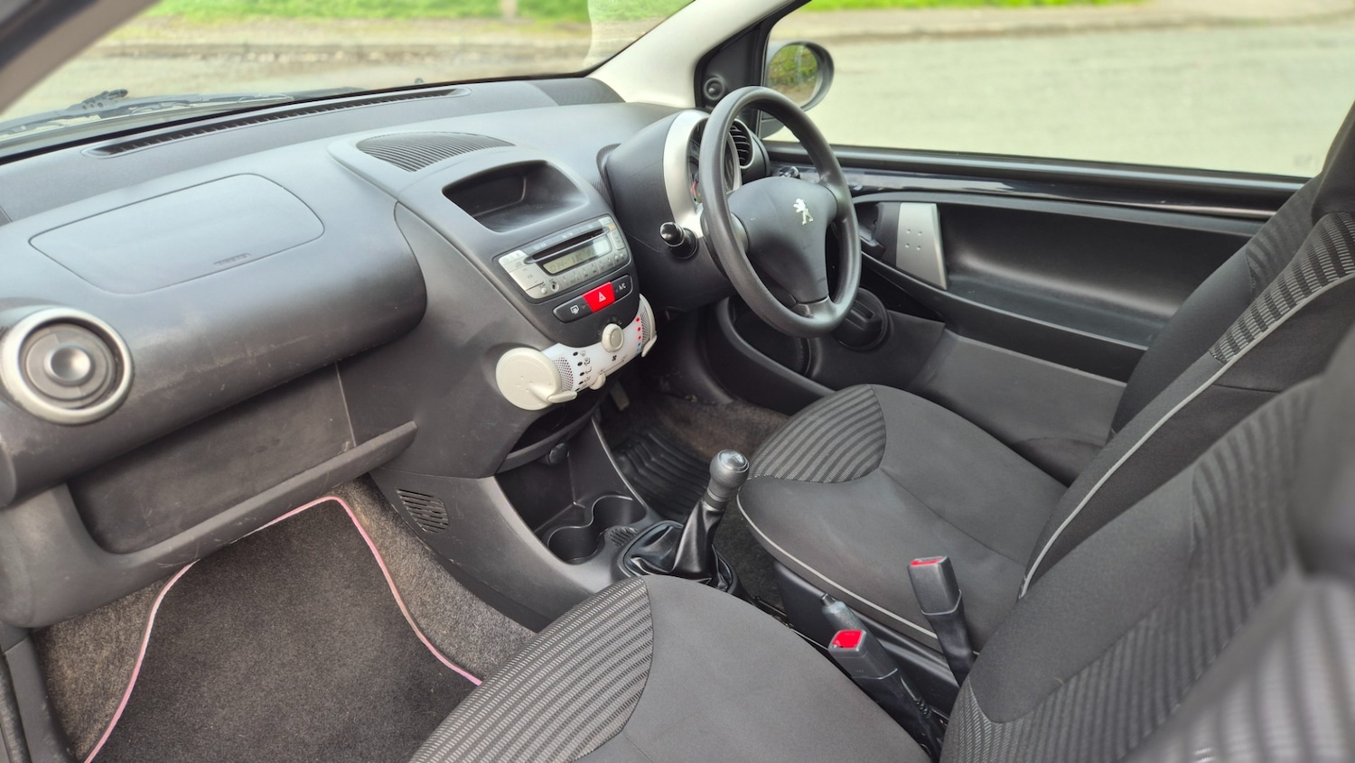 Used Peugeot 107 2012 for sale - 77962238: Photo 17