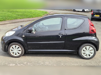 Used Peugeot 107 2012 for sale - 77962238: Photo