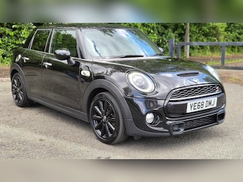 Used MINI Hatch 2018 for sale - 78555818: Photo