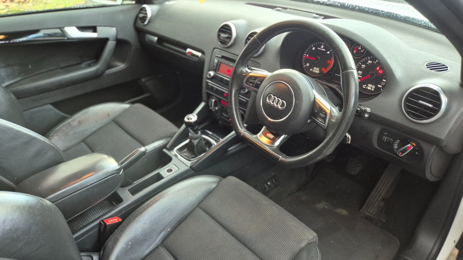 Used Audi A3 2011 for sale - 76374119: Photo 13
