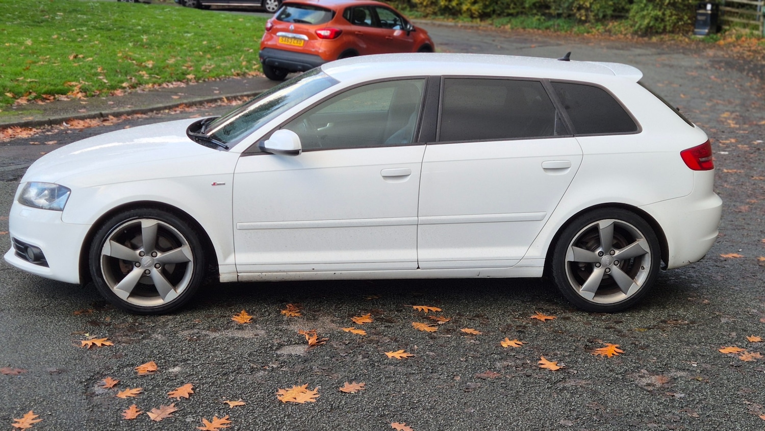 Used Audi A3 2011 for sale - 76374119: Photo 8