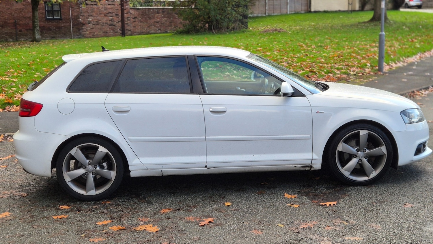 Used Audi A3 2011 for sale - 76374119: Photo 9