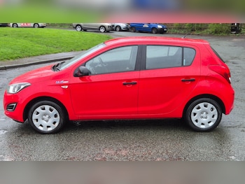 Used Hyundai i20 2014 for sale - 77903369: Photo