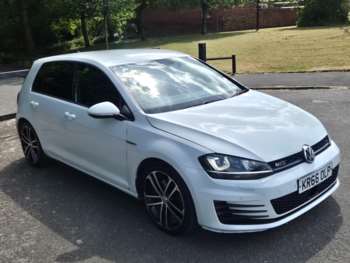 Used Volkswagen Golf 2016 for sale - 74760179: Photo