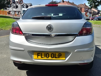 Used Vauxhall Astra 2010 for sale - 75593498: Photo