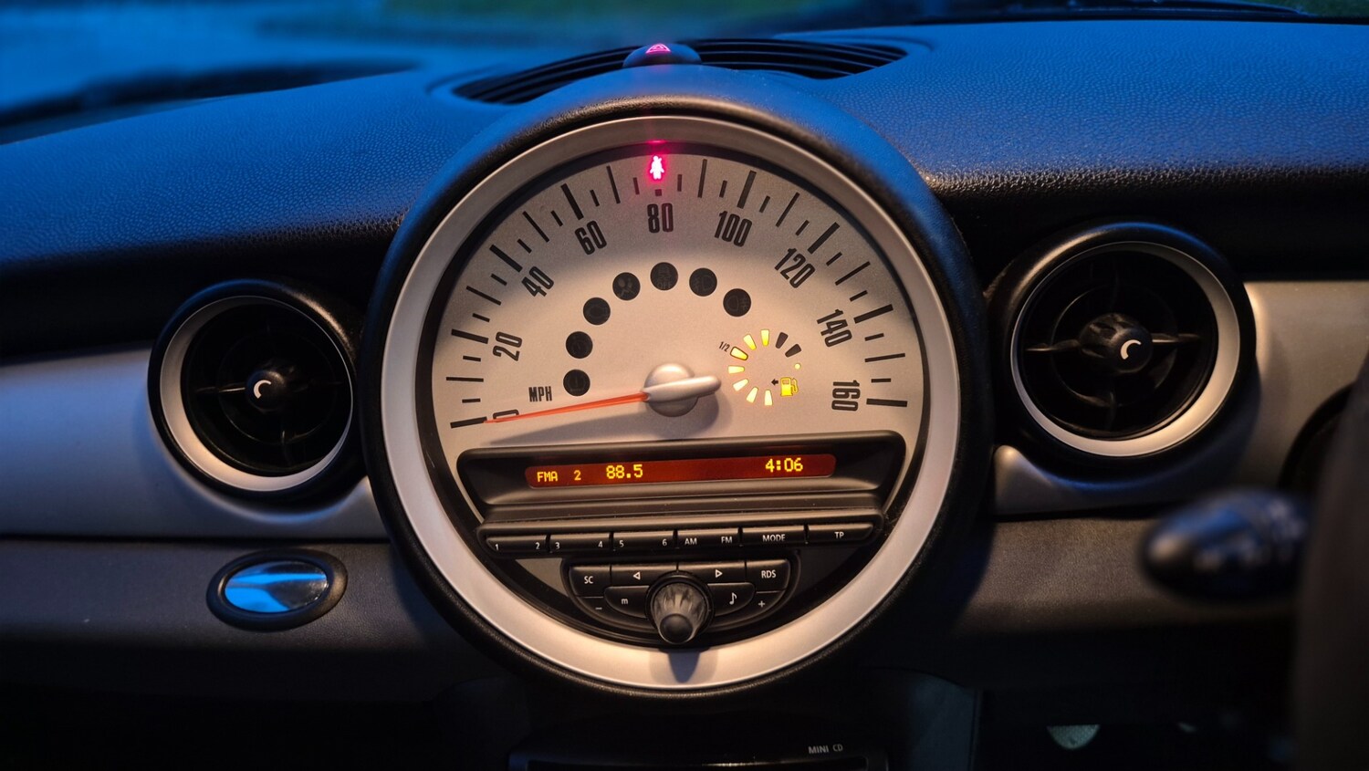 Used MINI Hatch 2011 for sale - 77378818: Photo 12